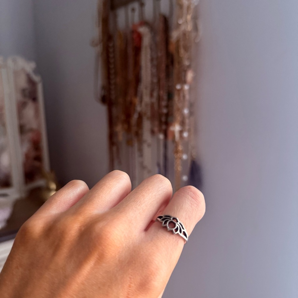 Silver Bee Ring - image 1